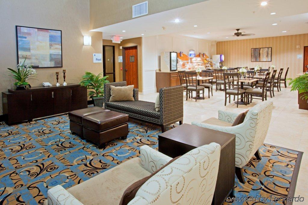Holiday Inn Express Houston North-1960 Champions Area Louetta Bagian luar foto